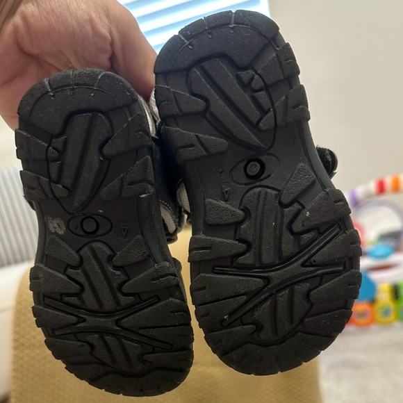 Gerber unisex sandals - in great condition! - Picture 3 of 3